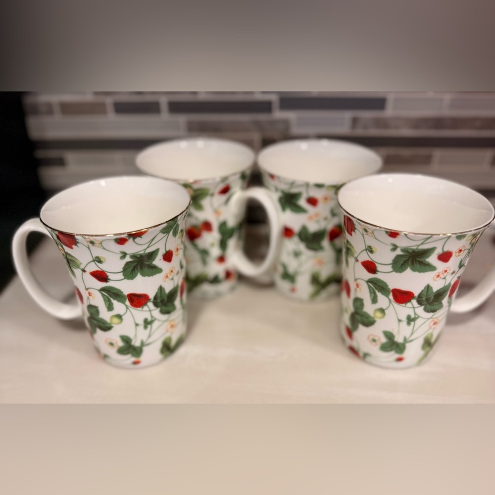 Set of 4 Vintage Bone China Gold Accented Strawberries Mugs Cottagecore